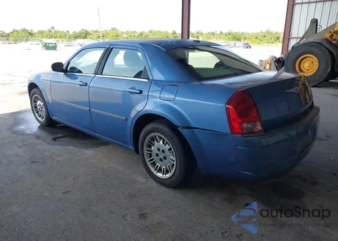 2007 Chrysler 300 из США, поврежденный, VIN 2C3KA43R87H710698